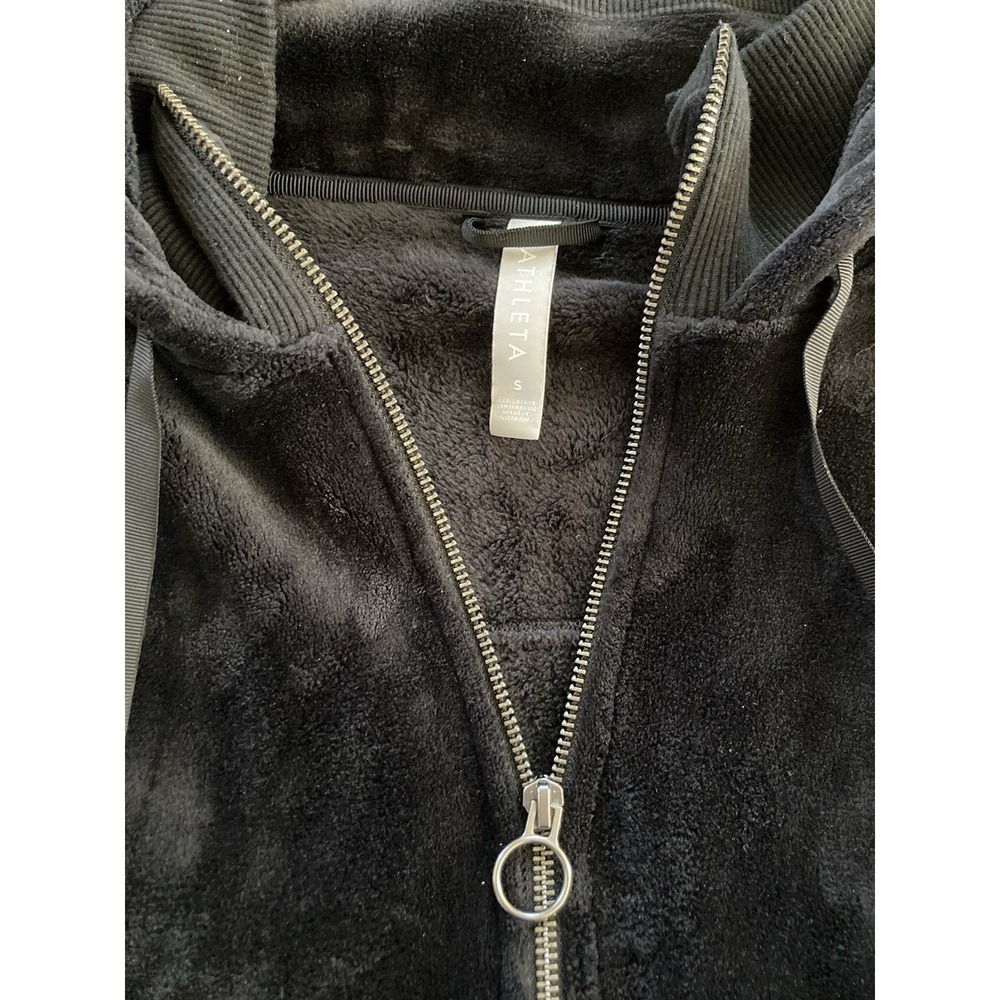 Athleta Triumph Hoodie Black Womans Size Small Zipper Pocket Cozy - Picture 3 of 11